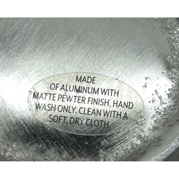 Scalloped Aluminum with Matte‎ Pewter Shell Ocean Beach Serving or Trinket Dish - Picture 6 of 6